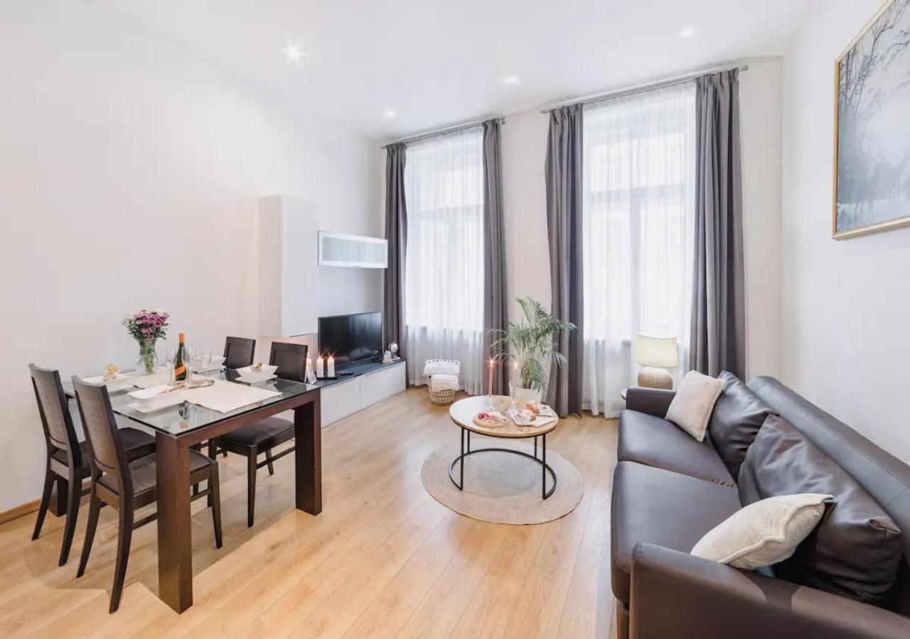 Premiere Dubcek Apartment *